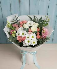Букет цветов из:  Розы, Лизиантусы и Хризантемы в Норильске