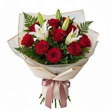 Букет цветов из:  Лилии и Розы в Норильске