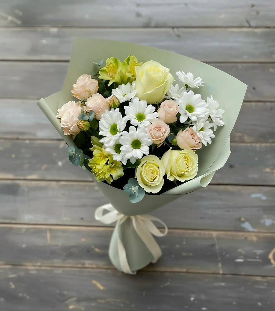 Букет цветов из: Альстромерии, Розы и Хризантемы в Норильске