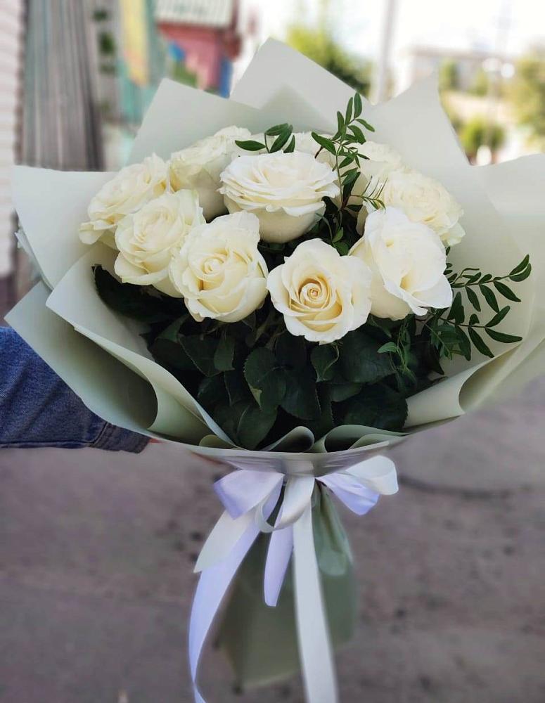 Букет Белые розы Проуд в Норильске