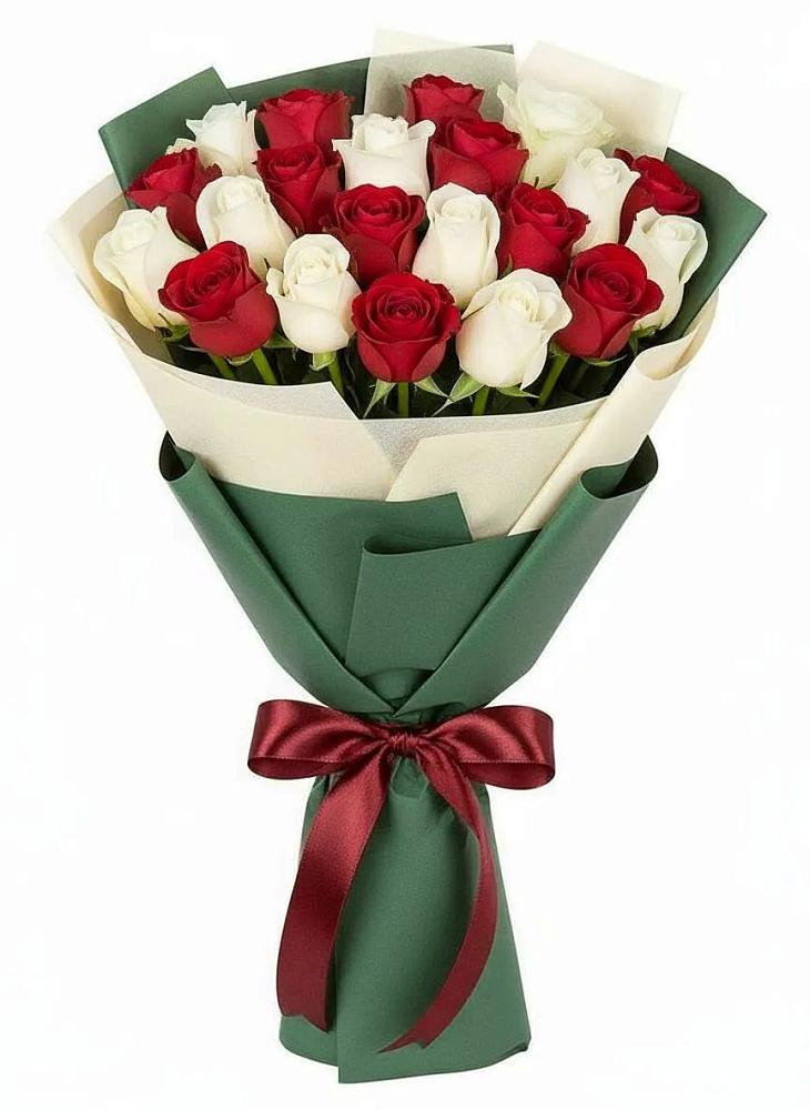 Букет Микс из красных и белых роз в Норильске