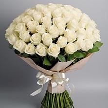 Букет 101 беля роза Белоснежка в Норильске