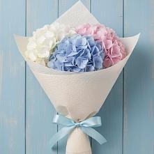 Букет цветов из:  Гортензия в Норильске