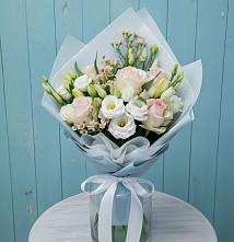 Букет цветов из:  Розы и Лизиантусы #REPLACE_PRED# Норильске